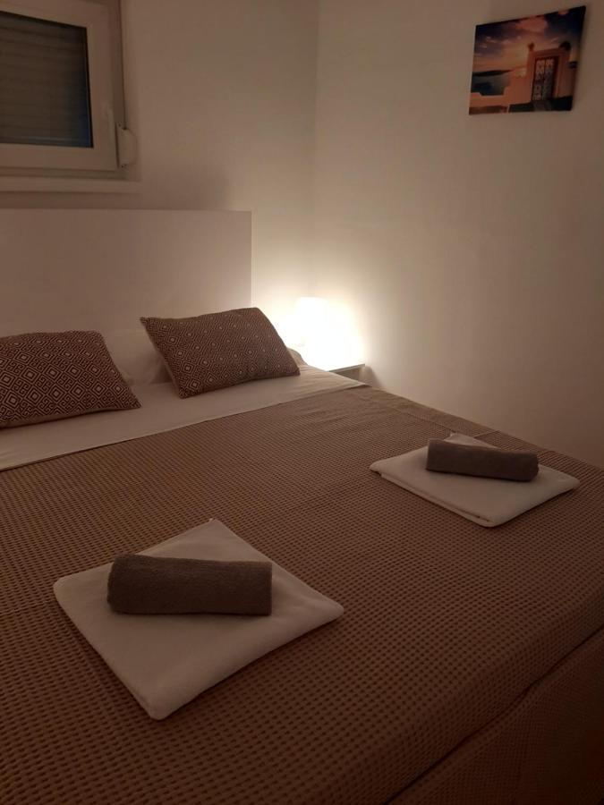 Apartment Enis Barbariga Extérieur photo